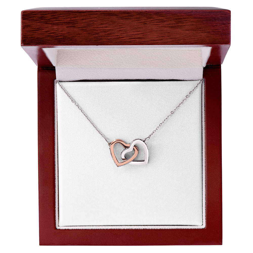 Stunning Interlocked Hearts Necklace